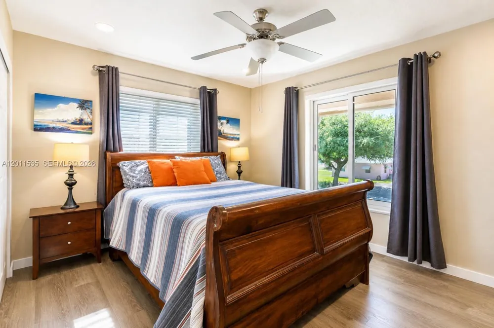 1660 NE 25th Ave Pompano Beach, FL 33062