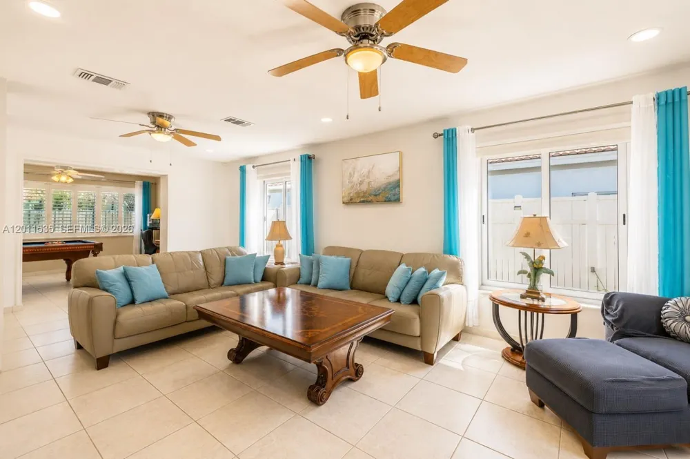 1660 NE 25th Ave Pompano Beach, FL 33062