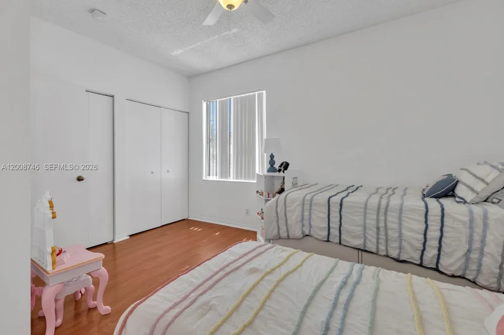 1919 Madeira Dr #4 Weston, FL 33327