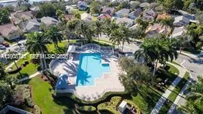 1919 Madeira Dr #4 Weston, FL 33327