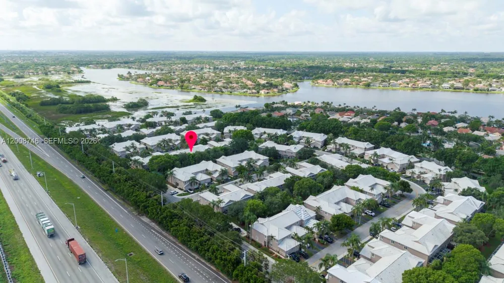 1919 Madeira Dr #4 Weston, FL 33327