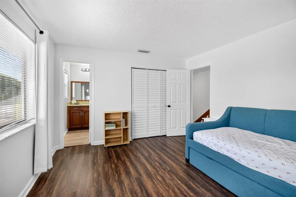 1633 Woodbridge Lakes Circle #1633 West Palm Beach, FL 33406