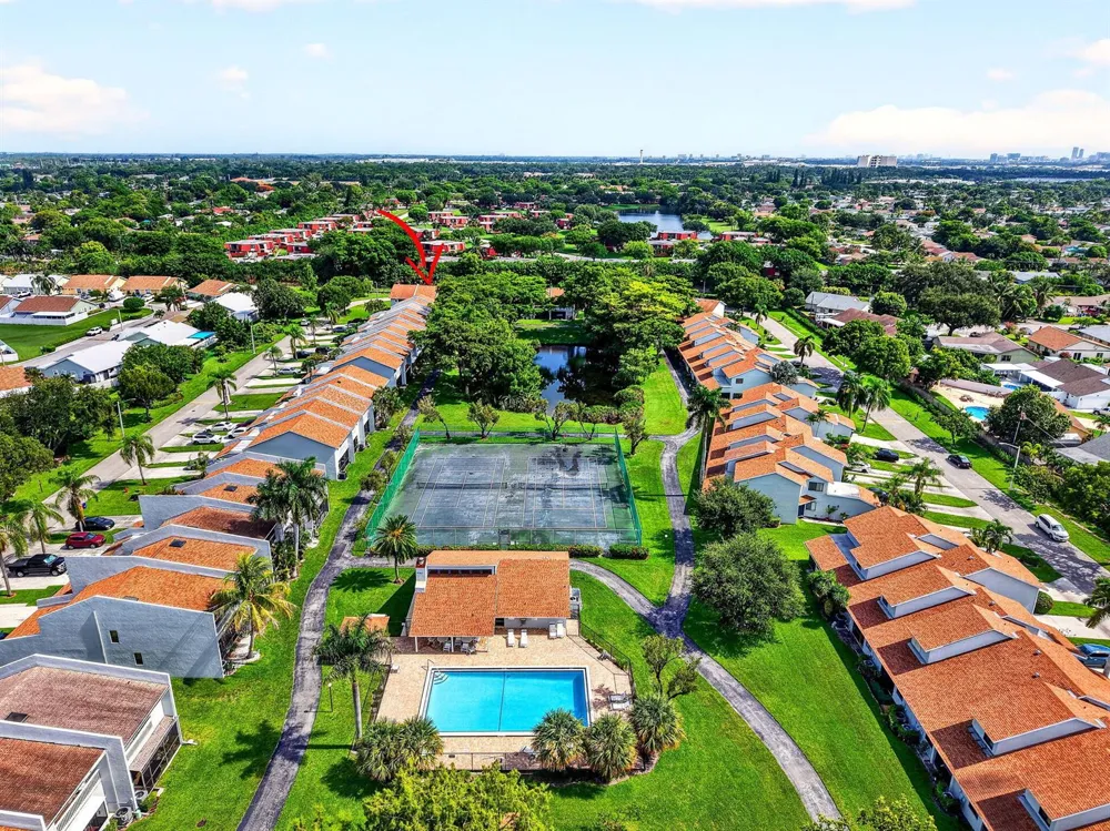 1633 Woodbridge Lakes Circle #1633 West Palm Beach, FL 33406