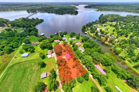 731 Pecan Estates Loop