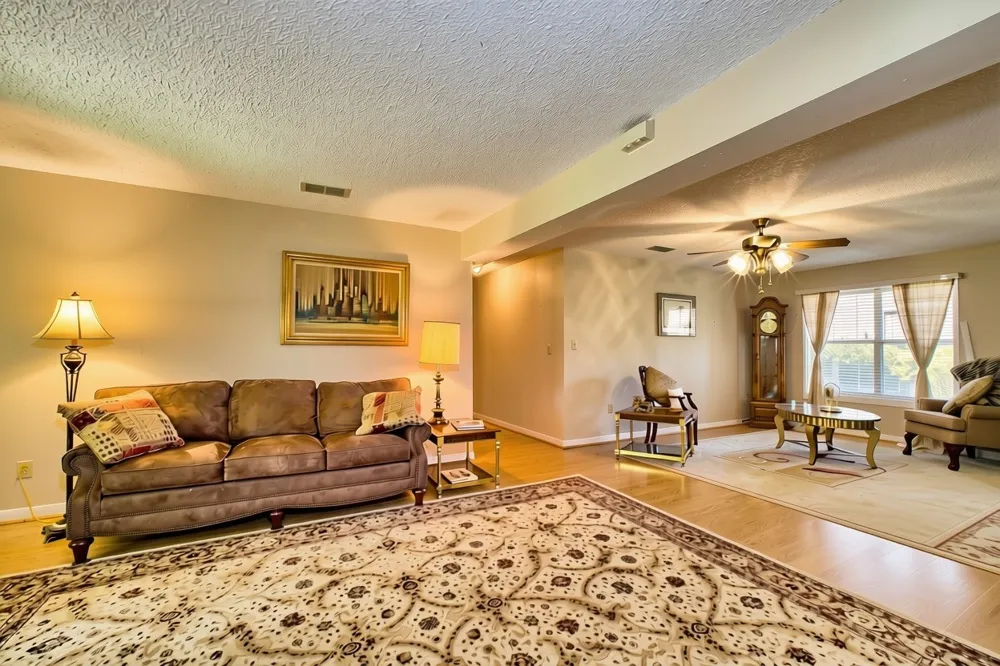 731 Pecan Estates Loop Hemphill, TX 75948