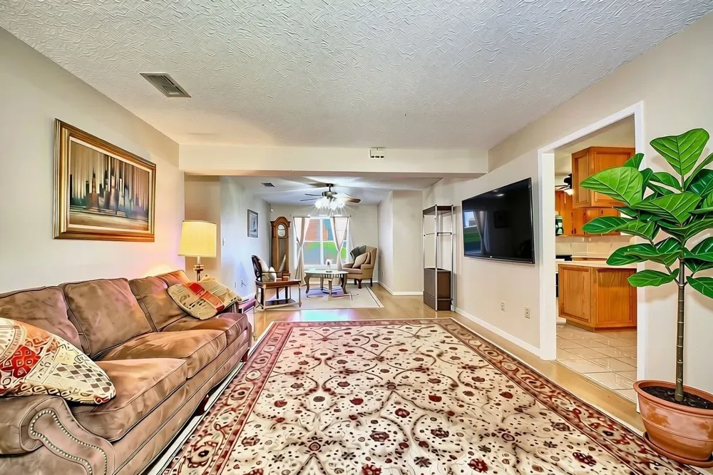 731 Pecan Estates Loop Hemphill, TX 75948