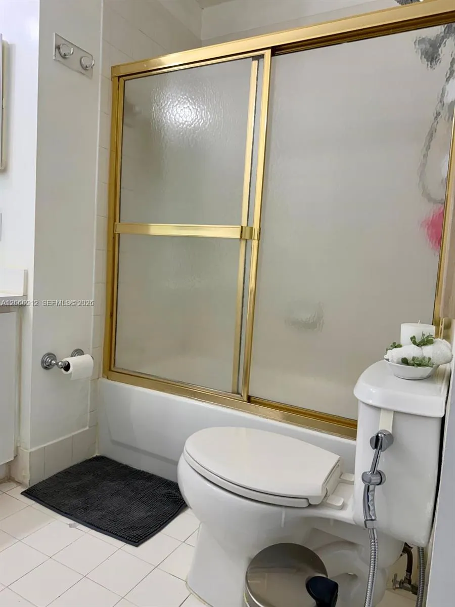 12556 NW 11th Ln #1711 Miami, FL 33182