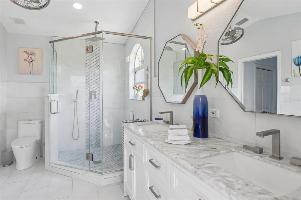 9330 NEW ORLEANS DRIVE Weeki Wachee, FL 34613