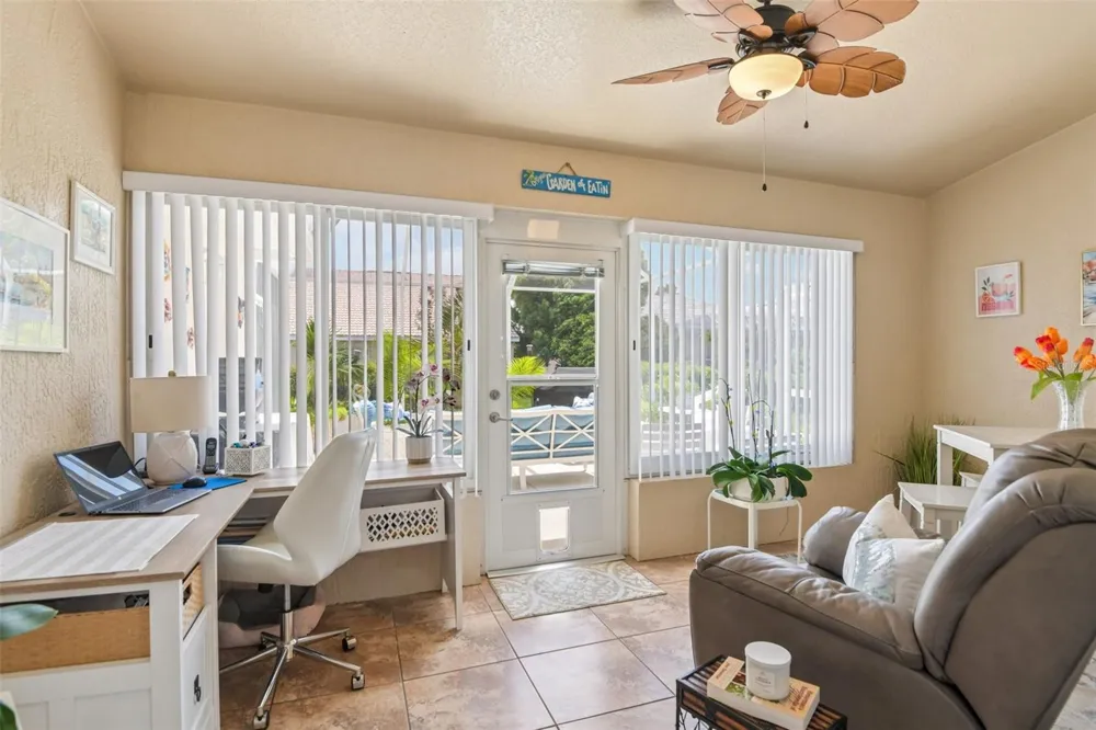 9330 NEW ORLEANS DRIVE Weeki Wachee, FL 34613
