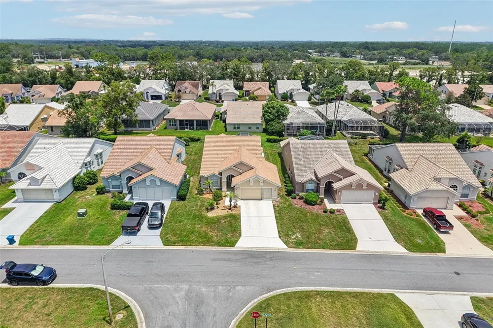 9330 NEW ORLEANS DRIVE Weeki Wachee, FL 34613