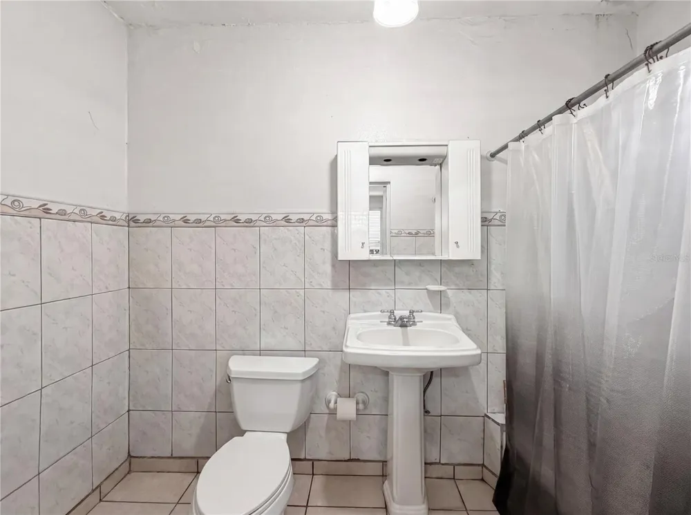 187 ROMAGUERA STREET Mayaguez, PR 00682