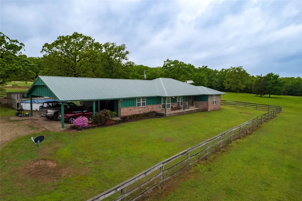 461356 E 1023 ROAD Sallisaw, OK 74955