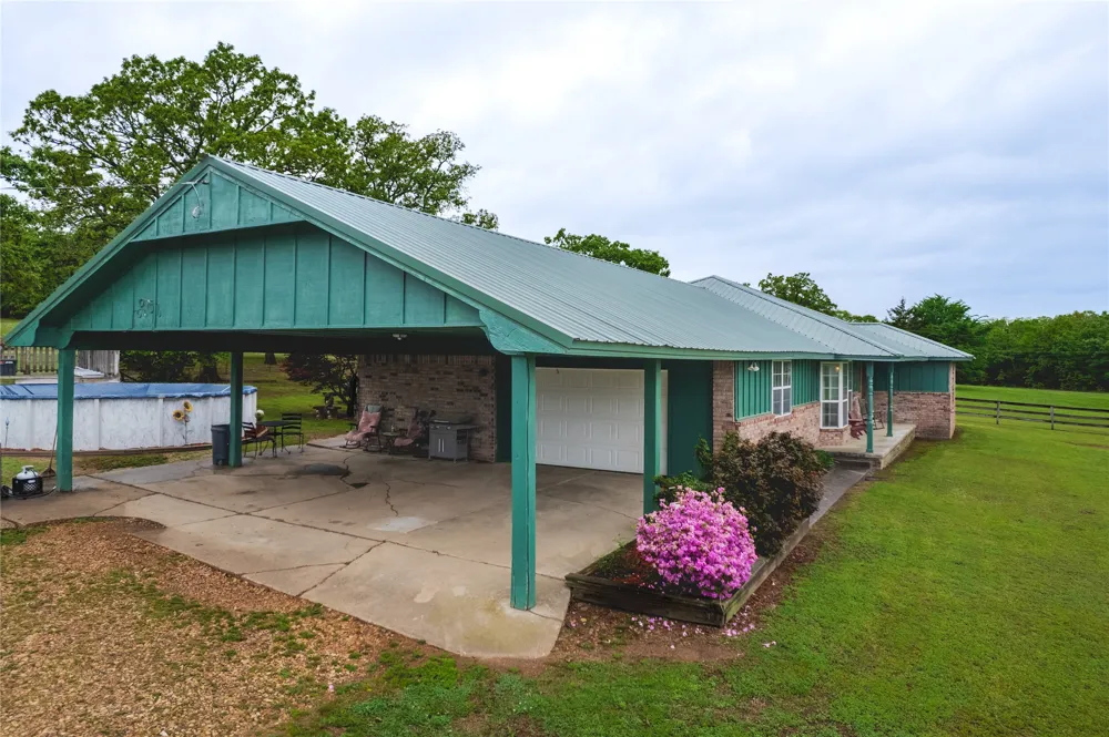 461356 E 1023 ROAD Sallisaw, OK 74955