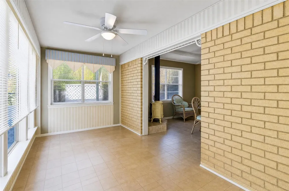 433 W Laurelia Loop Corrigan, TX 75939