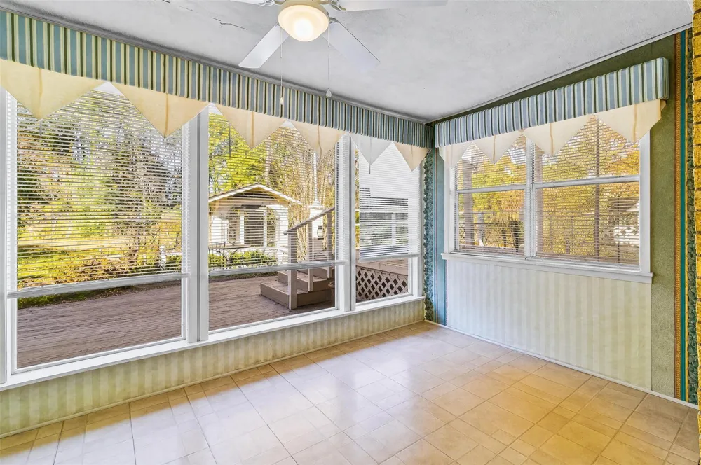 433 W Laurelia Loop Corrigan, TX 75939