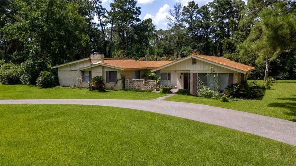 433 W Laurelia Loop Corrigan, TX 75939