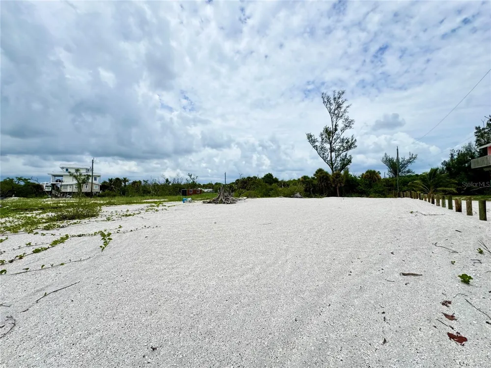 8164, 8168, 8158, 8156 LITTLE GASPARILLA ISLAND Placida, FL 33946