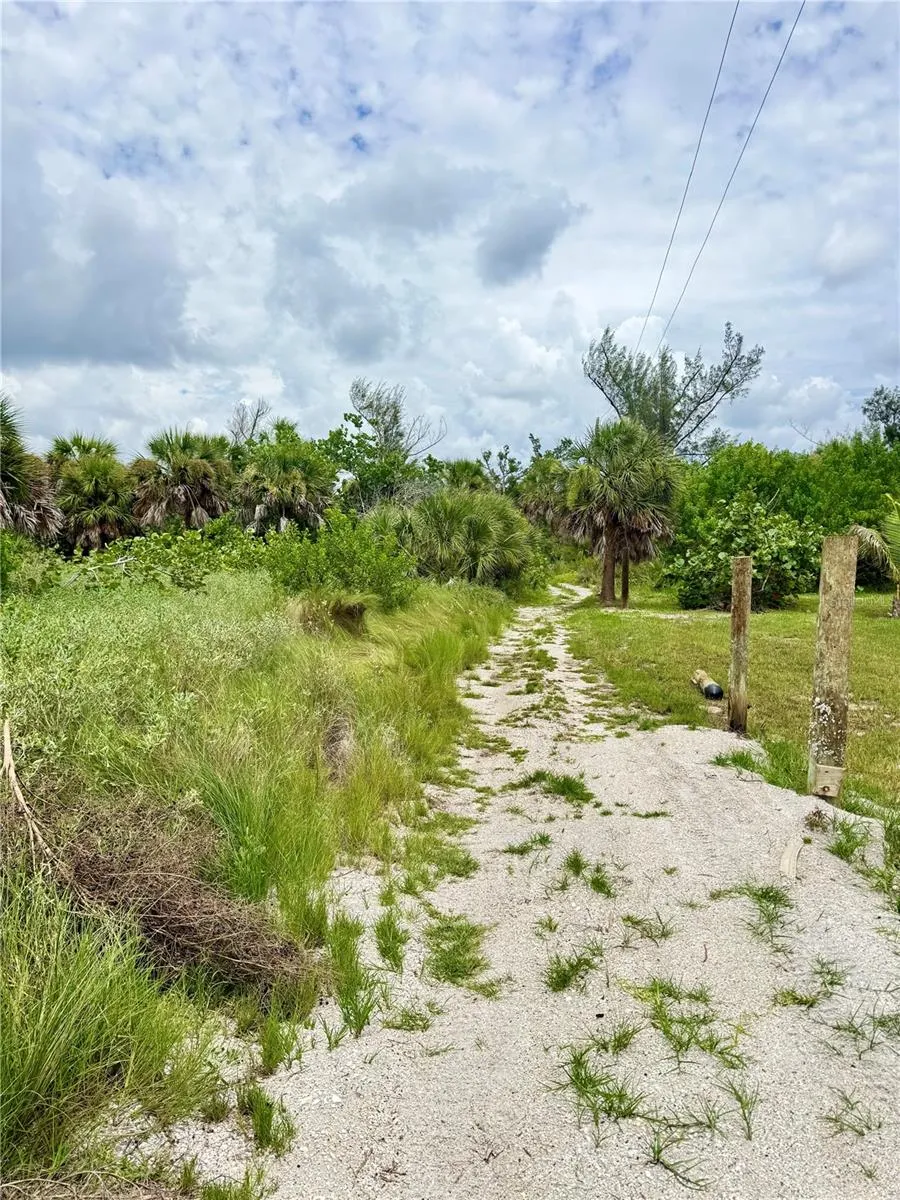 8164, 8168, 8158, 8156 LITTLE GASPARILLA ISLAND Placida, FL 33946