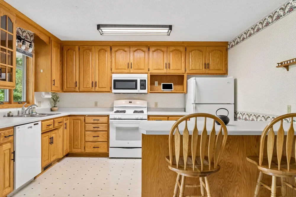 39074 Riverside Court North Branch, MN 55056