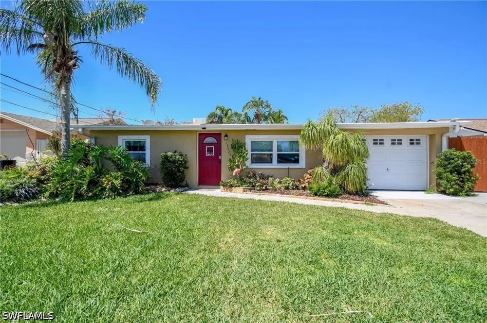 BARNARD AVENUE Hudson, FL 34667