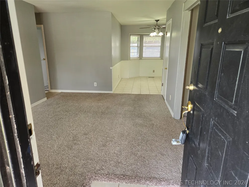 228 E J. STREET Jenks, OK 74037