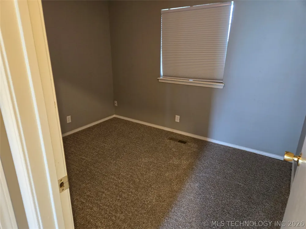 228 E J. STREET Jenks, OK 74037