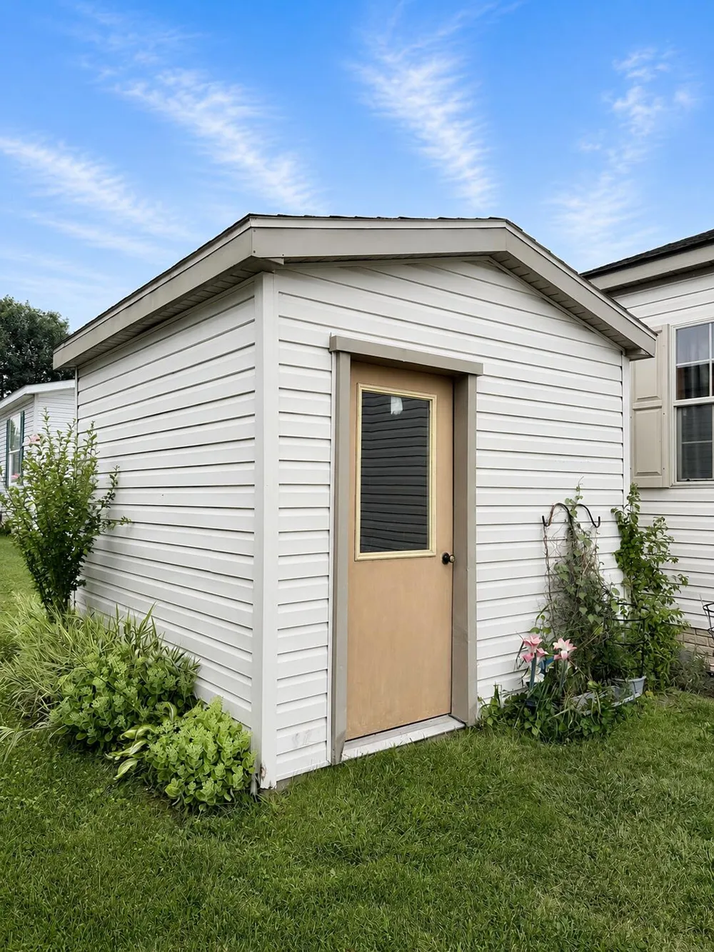 1891 Magnolia Street Newport, MI 48166