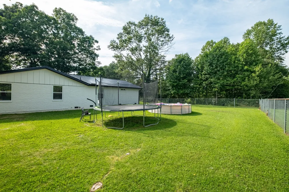 22 Oak Dr Tracy City, TN 37387