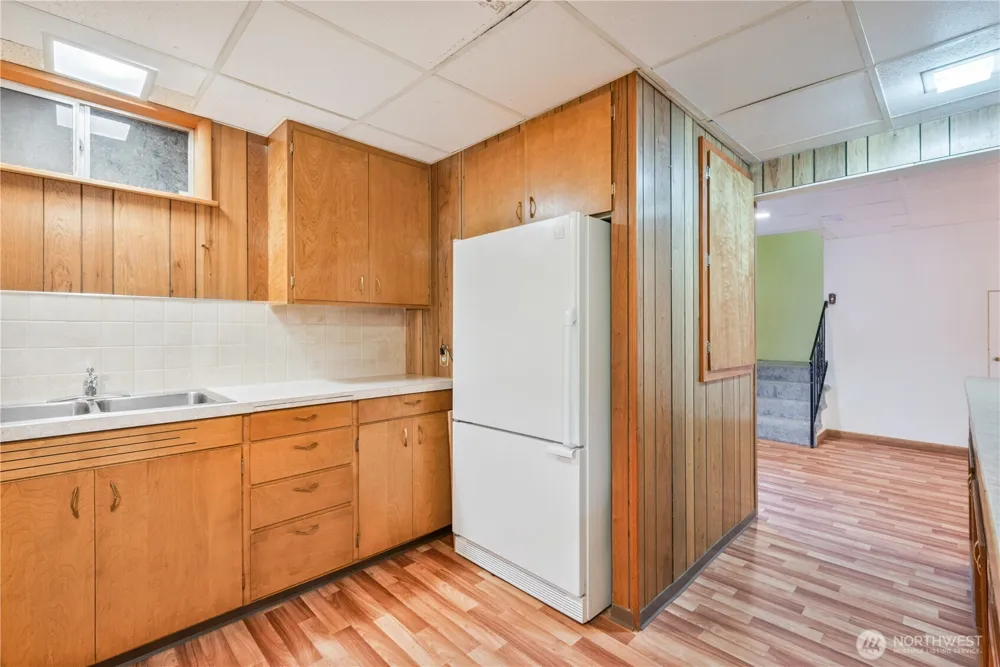 1327 18th Avenue Longview, WA 98632