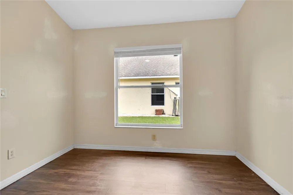 1422 LAKE SHORE RANCH DRIVE Seffner, FL 33584