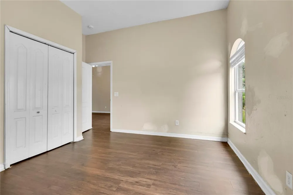 1422 LAKE SHORE RANCH DRIVE Seffner, FL 33584