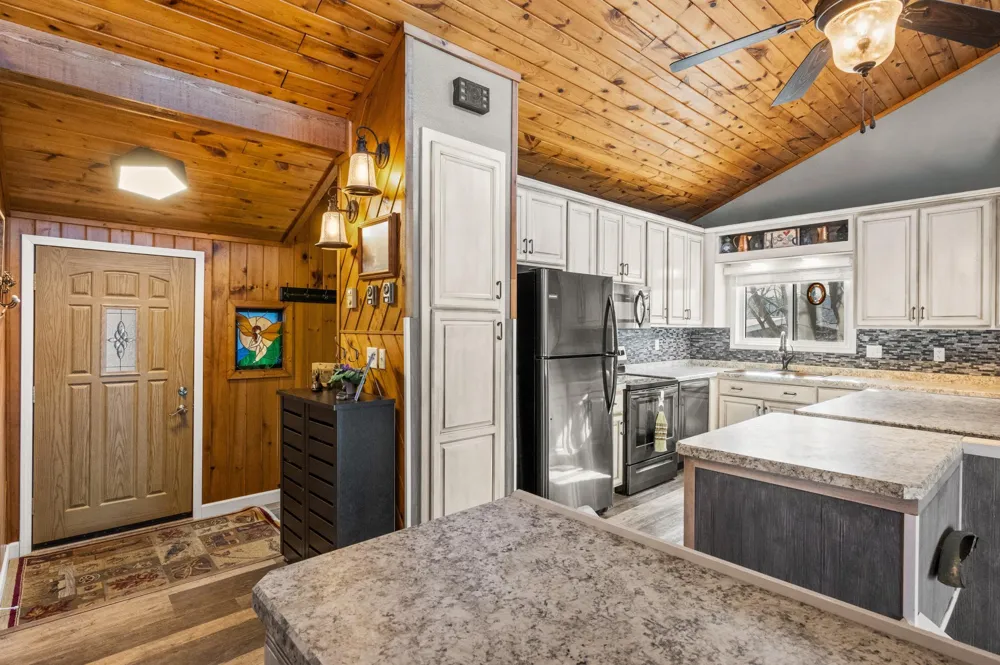 13174 Maple Island Drive SE Glenwood, MN 56334