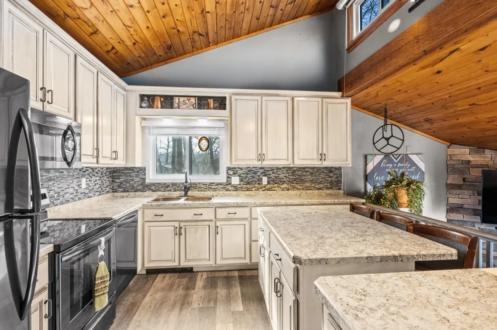 13174 Maple Island Drive SE Glenwood, MN 56334