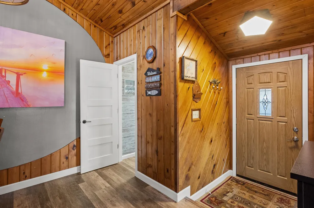 13174 Maple Island Drive SE Glenwood, MN 56334