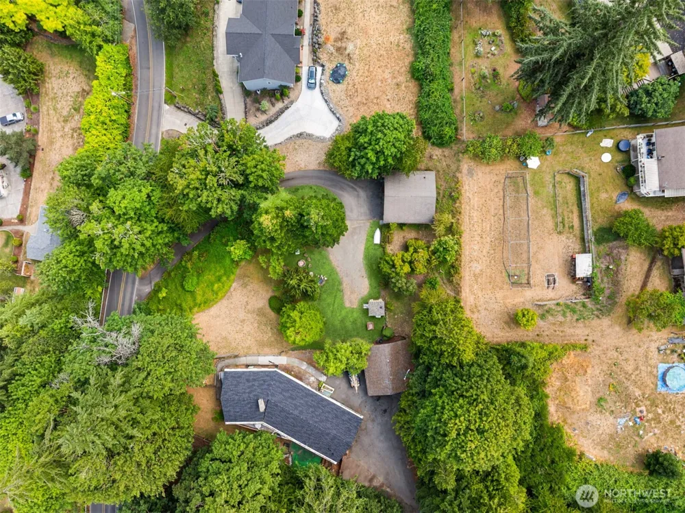 3731 NW Phinney Bay Drive Bremerton, WA 98312
