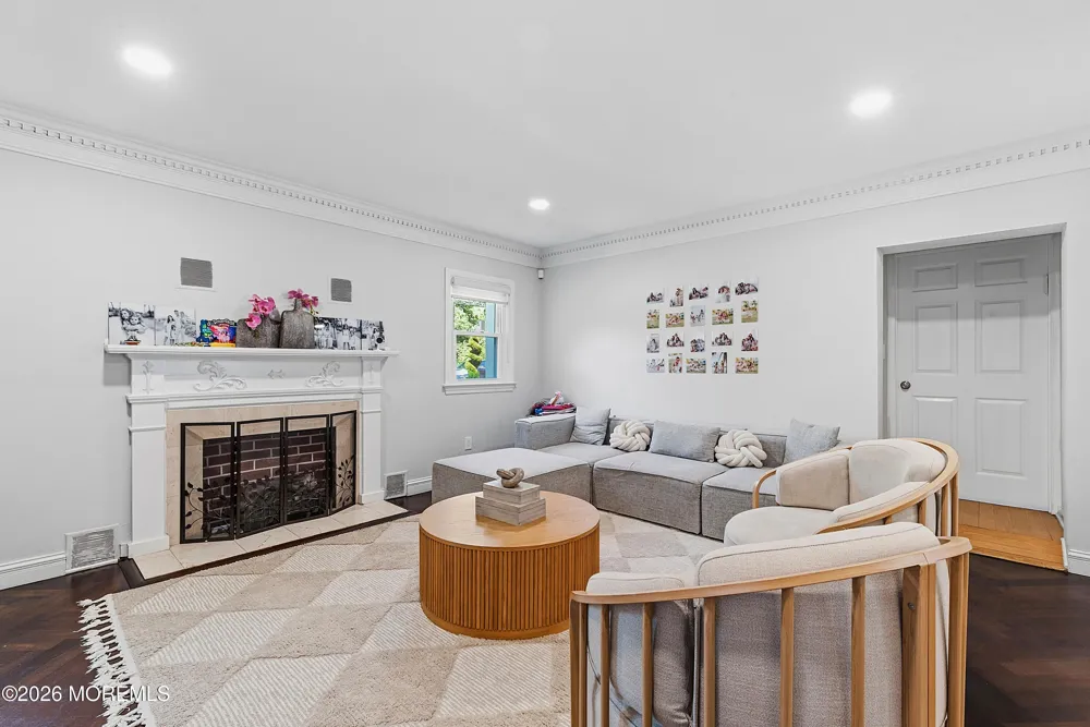 450 Wall Street Eatontown, NJ 07724