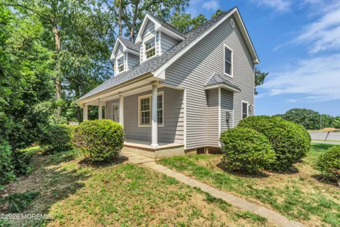 11 Cherry Tree Farm Road #A