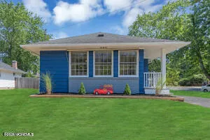 2 Catalina Court