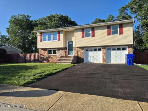436 Leanora Street