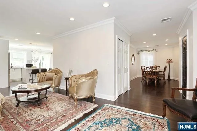 27 West Street Closter, NJ 07624