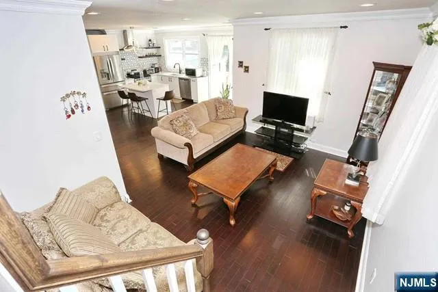 27 West Street Closter, NJ 07624