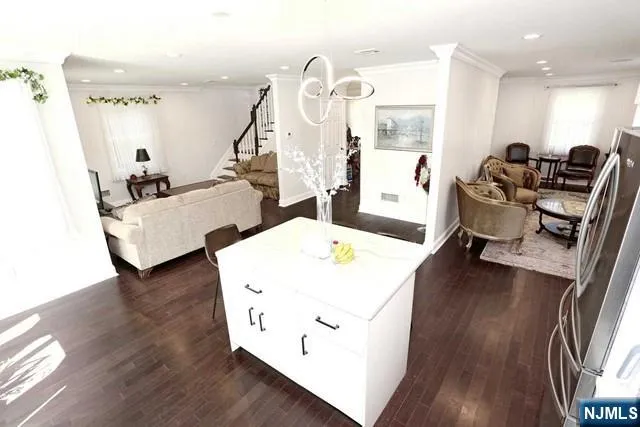 27 West Street Closter, NJ 07624