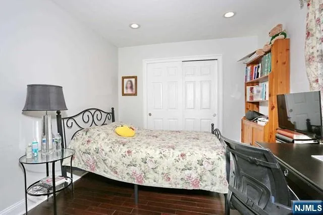 27 West Street Closter, NJ 07624