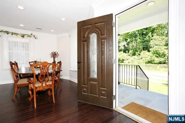 27 West Street Closter, NJ 07624