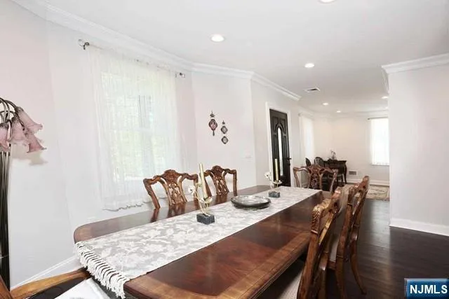 27 West Street Closter, NJ 07624