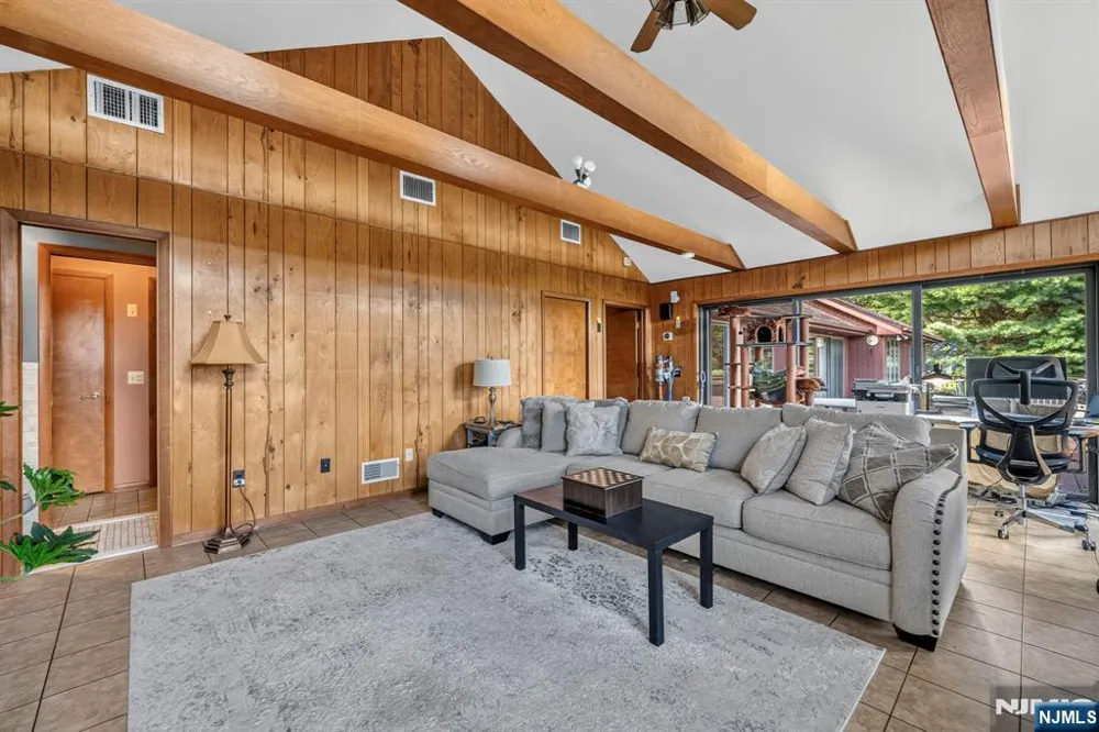 87 Union Brick Road Blairstown, NJ 07825