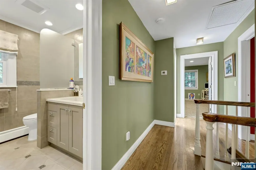 245 Allison Court Englewood, NJ 07631