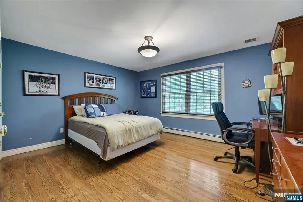 245 Allison Court Englewood, NJ 07631