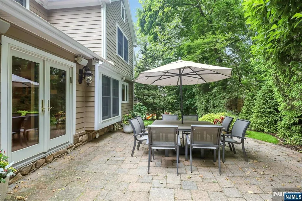 245 Allison Court Englewood, NJ 07631