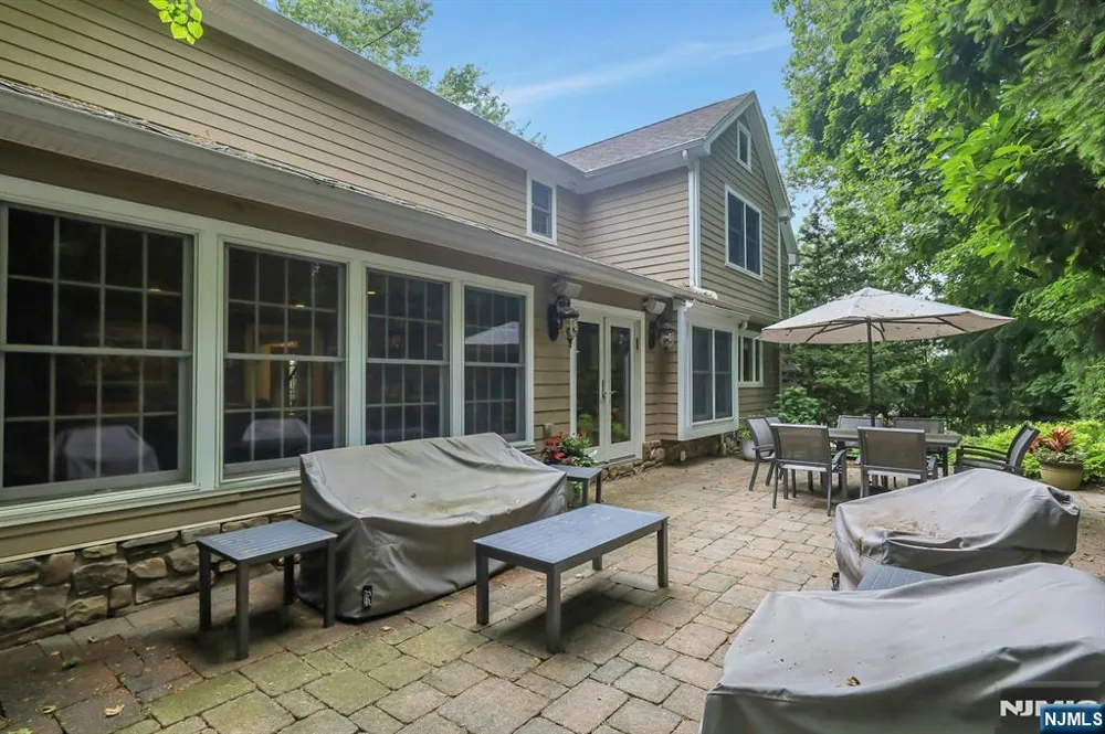 245 Allison Court Englewood, NJ 07631